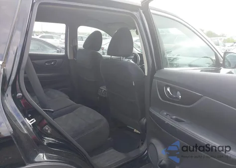 2014 Nissan Rogue S z USA, uszkodzony, nr VIN 5N1AT2MV3EC809412